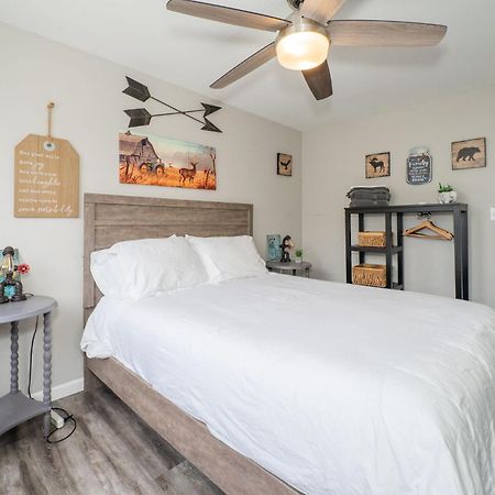 Welcoming Barn, 2 BEDROOM&1 Bath&Parking Atlanta Bagian luar foto