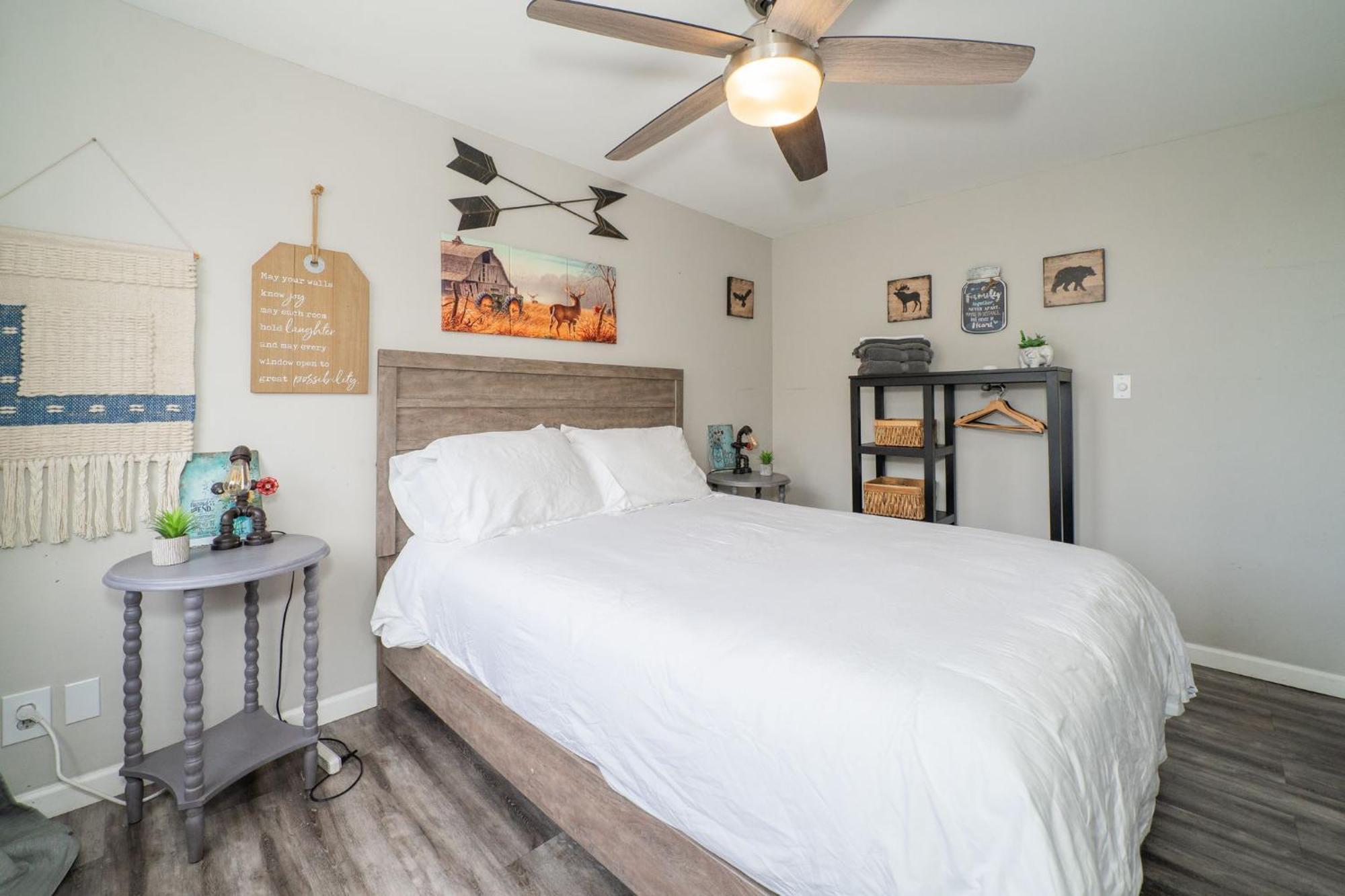 Welcoming Barn, 2 BEDROOM&1 Bath&Parking Atlanta Bagian luar foto